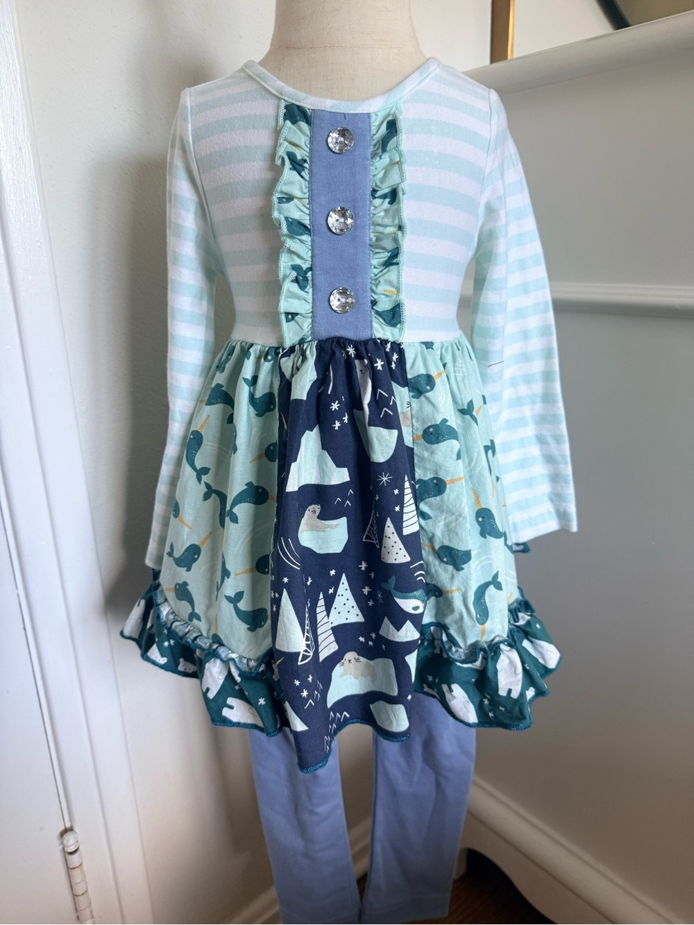 Ricrac & Ruffles Girls 4T Narwhal Polar Bear Tunic Leggings Outfit Set